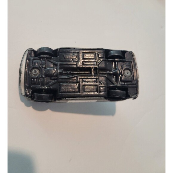 Disney Pixar Cars Diecast Toys Sheriff, Finn McMissile, TJ Hummer - Lot of 3 DMG - Picture 12 of 12